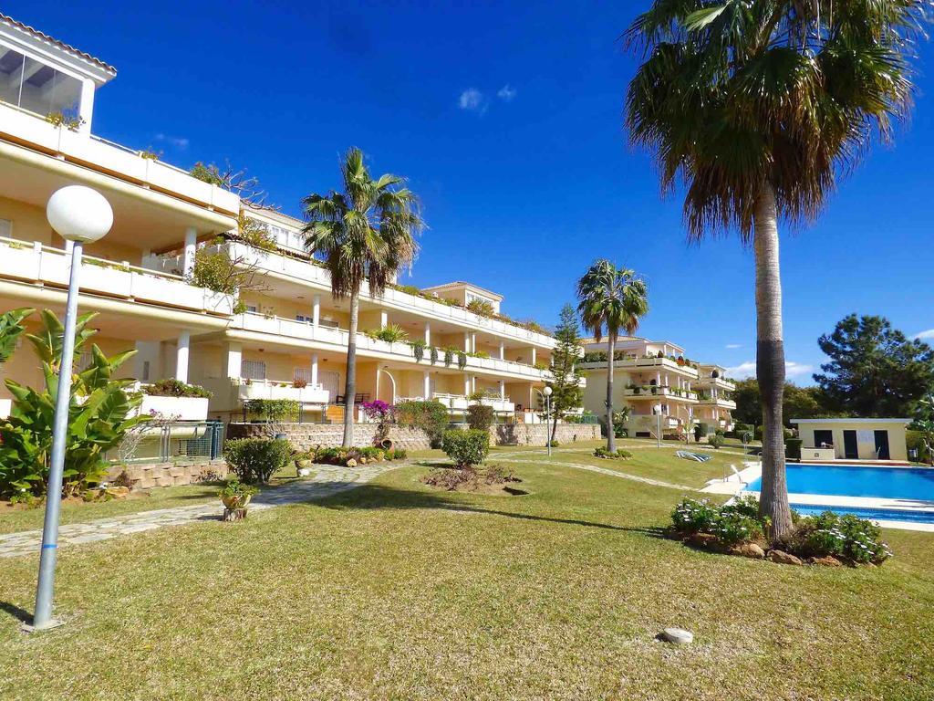 Ferienwohnung Cabopino, Las Mimosas Marbella Exterior foto